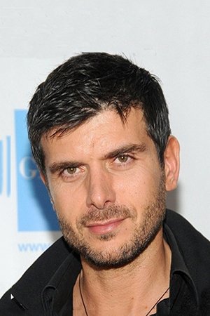 Μάνος Γαβράς